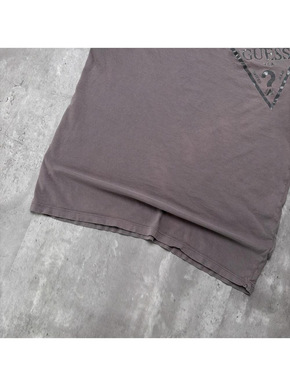 Y2K Grey Guess Grunge Gothic Skater T-Shirt - Picture 4 of 7